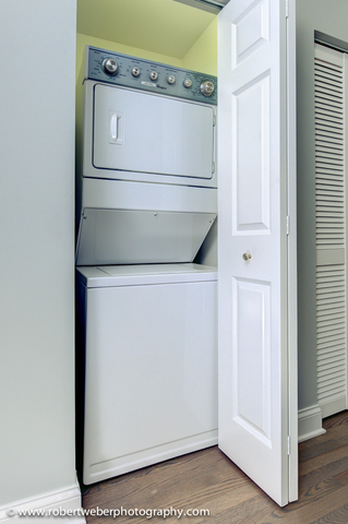 2329 West Barry Avenue, Unit 2 Chicago, IL 60618 - Photo 9 of 10 a utility room with dryer and washer