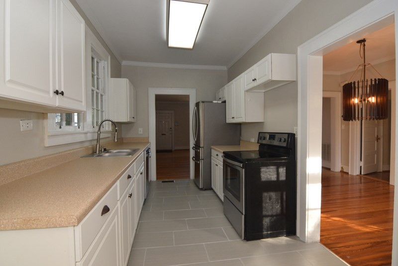 1407 Hickman Road Augusta, GA 30904 - Photo 13 of 42 Kitchen