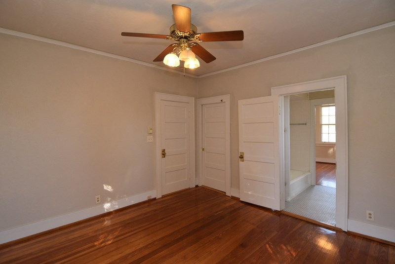 1407 Hickman Road Augusta, GA 30904 - Photo 32 of 42 Bedroom 3 (downstairs)