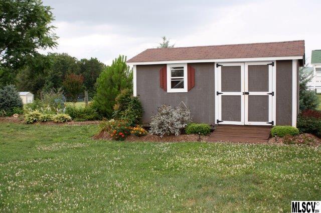 5255 Pittstown Road Hickory, NC 28602 - Photo 12 of 25 Gallery Image 12