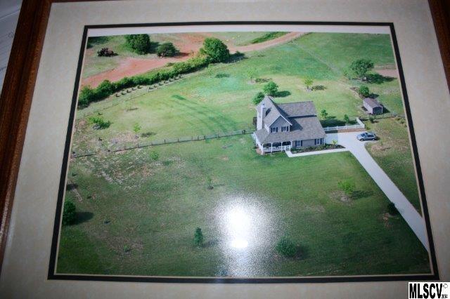 5255 Pittstown Road Hickory, NC 28602 - Photo 18 of 25 Gallery Image 18