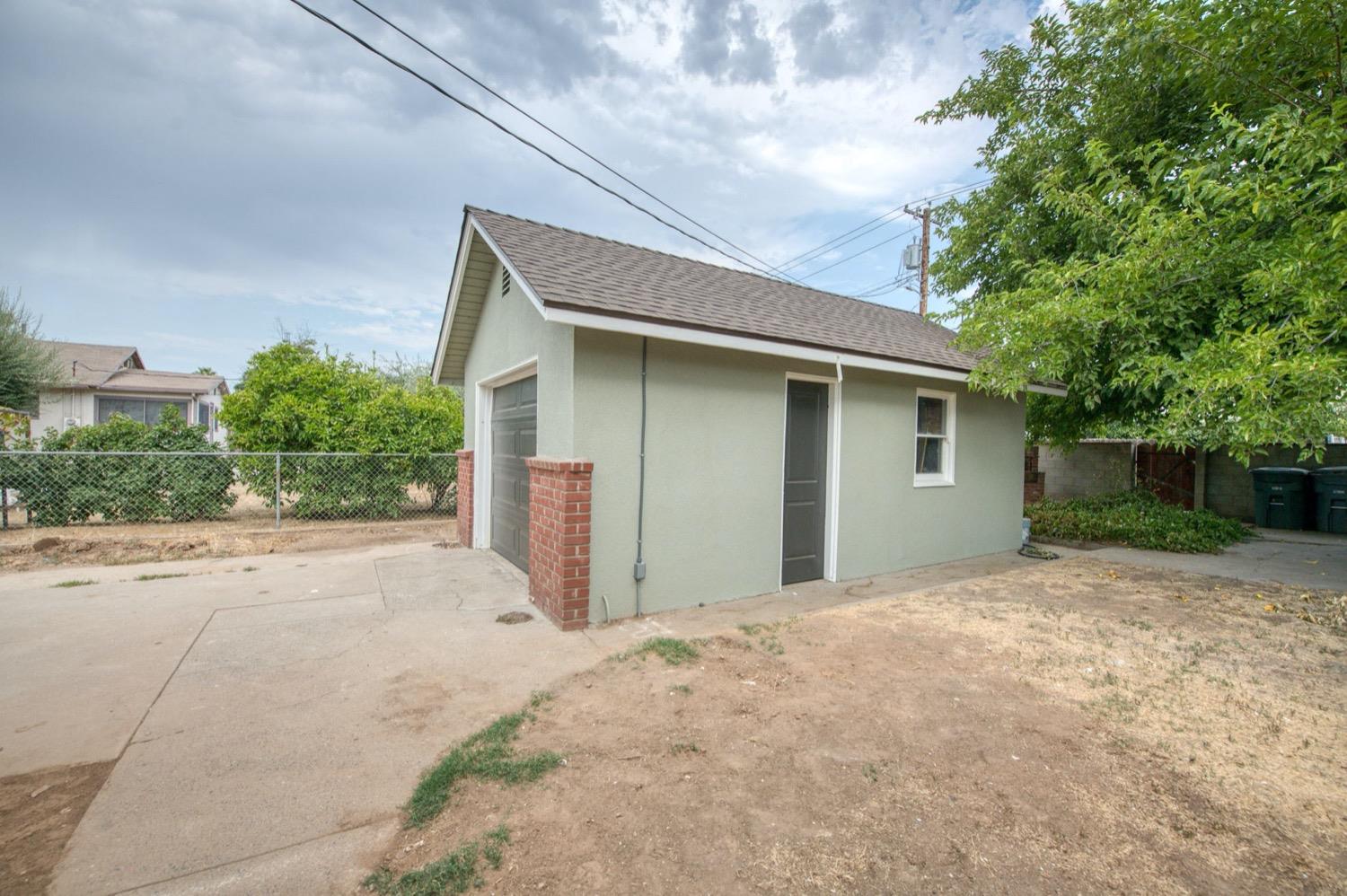 1535 4th Street Clovis, CA 93611 - Photo 22 of 25