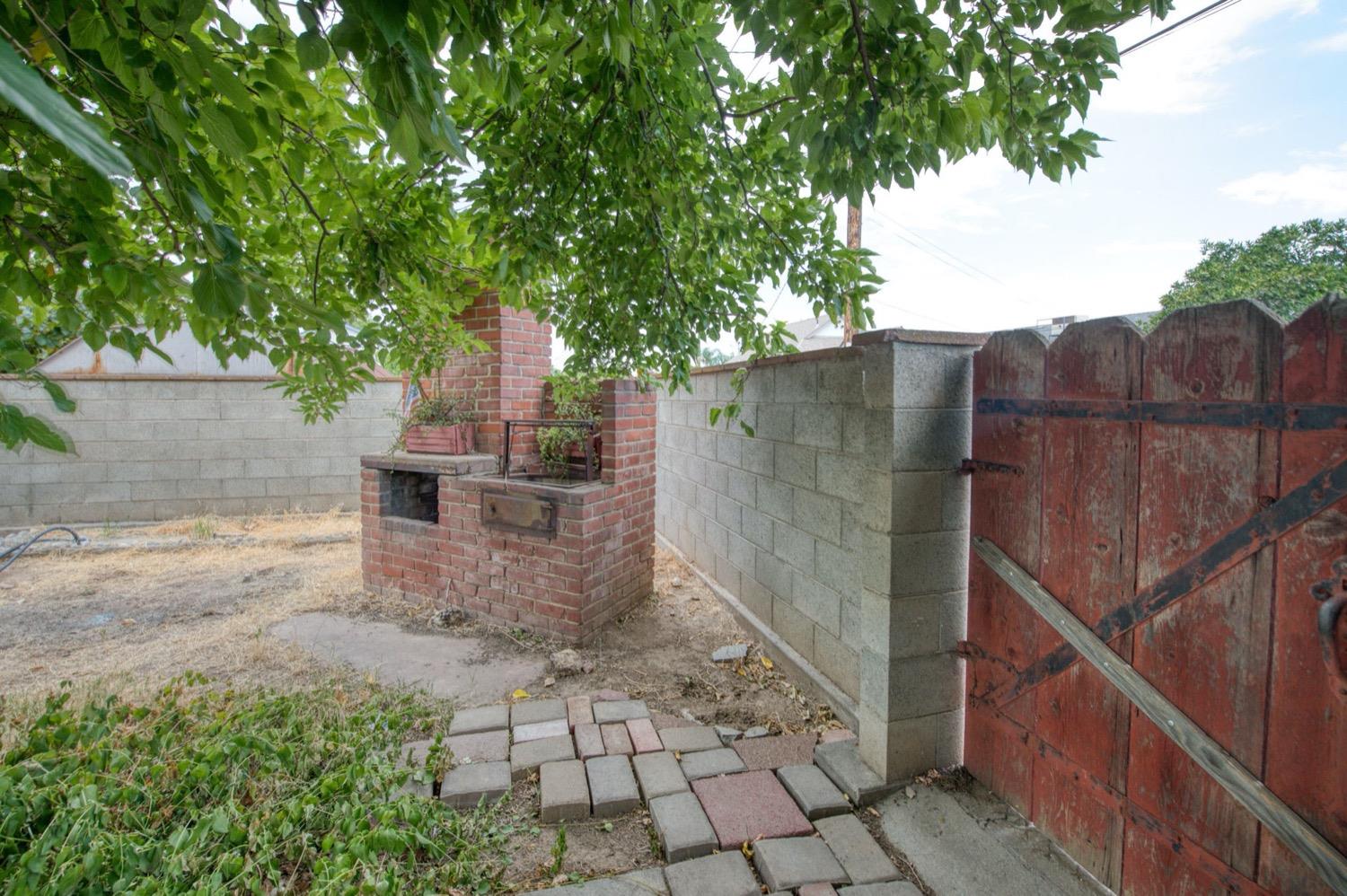 1535 4th Street Clovis, CA 93611 - Photo 23 of 25