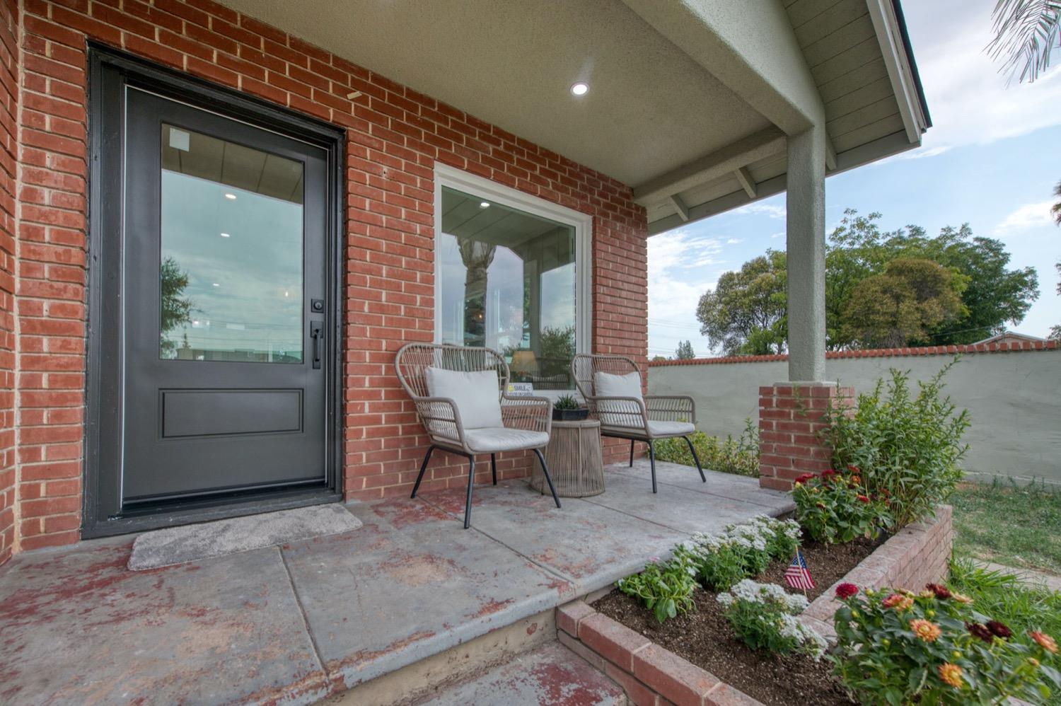 1535 4th Street Clovis, CA 93611 - Photo 3 of 25