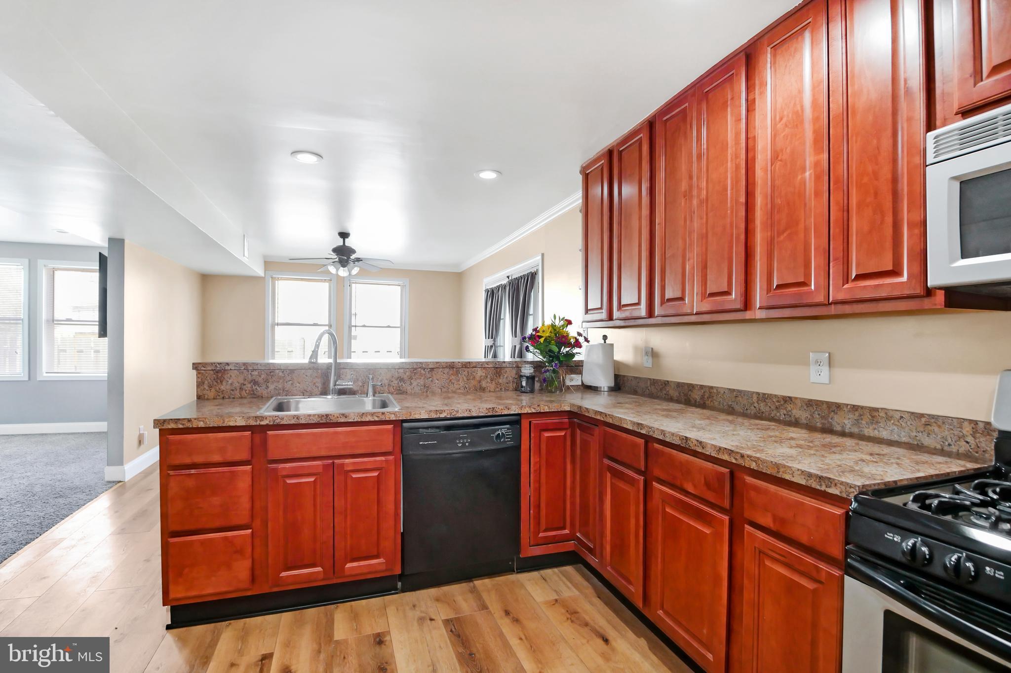 8104 Murray Point Road Dundalk, MD 21222 - Photo 10 of 44 New Flooring done 2019