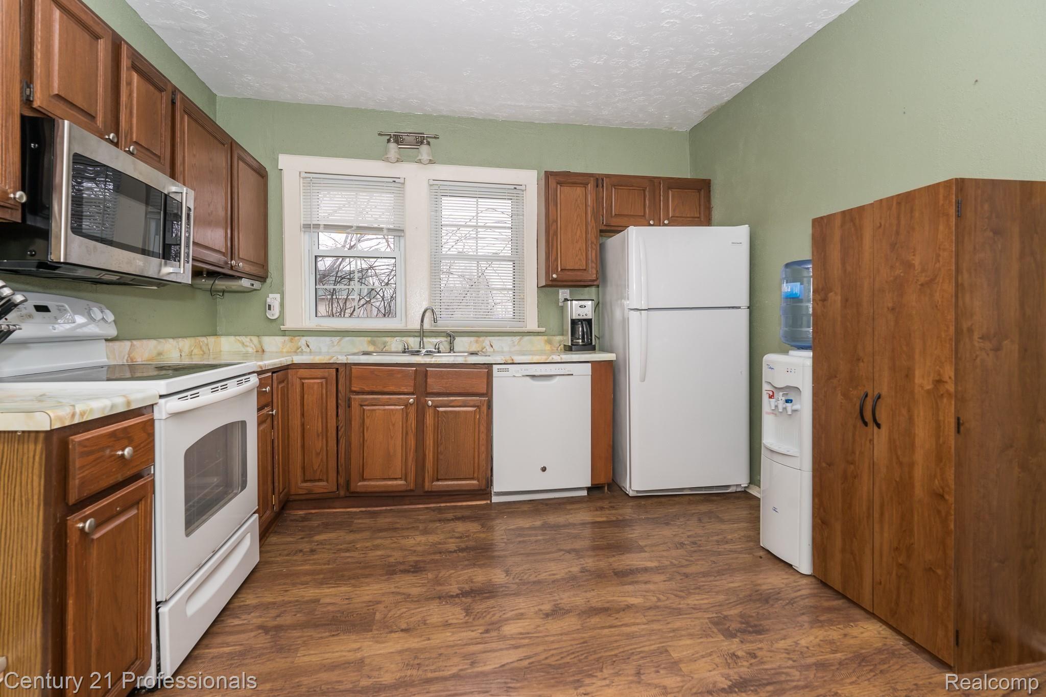 12400 Wabash Road Milan, MI 48160 - Photo 3 of 25 Wabash MLS-W008.jpg