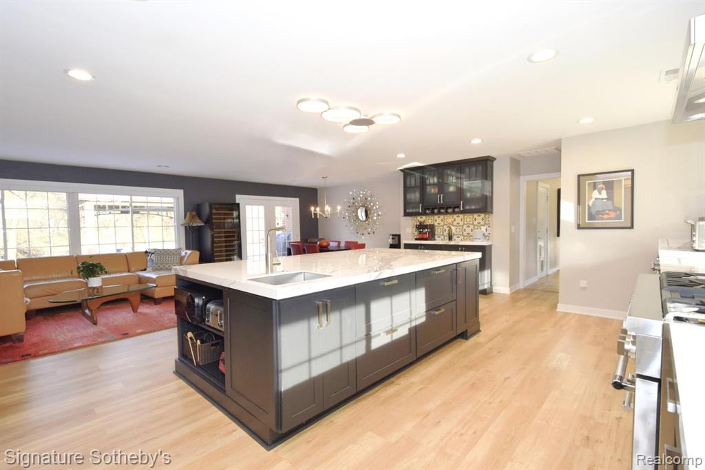 969 North Reading Road Bloomfield Hills, MI 48304 - Photo 14 of 41