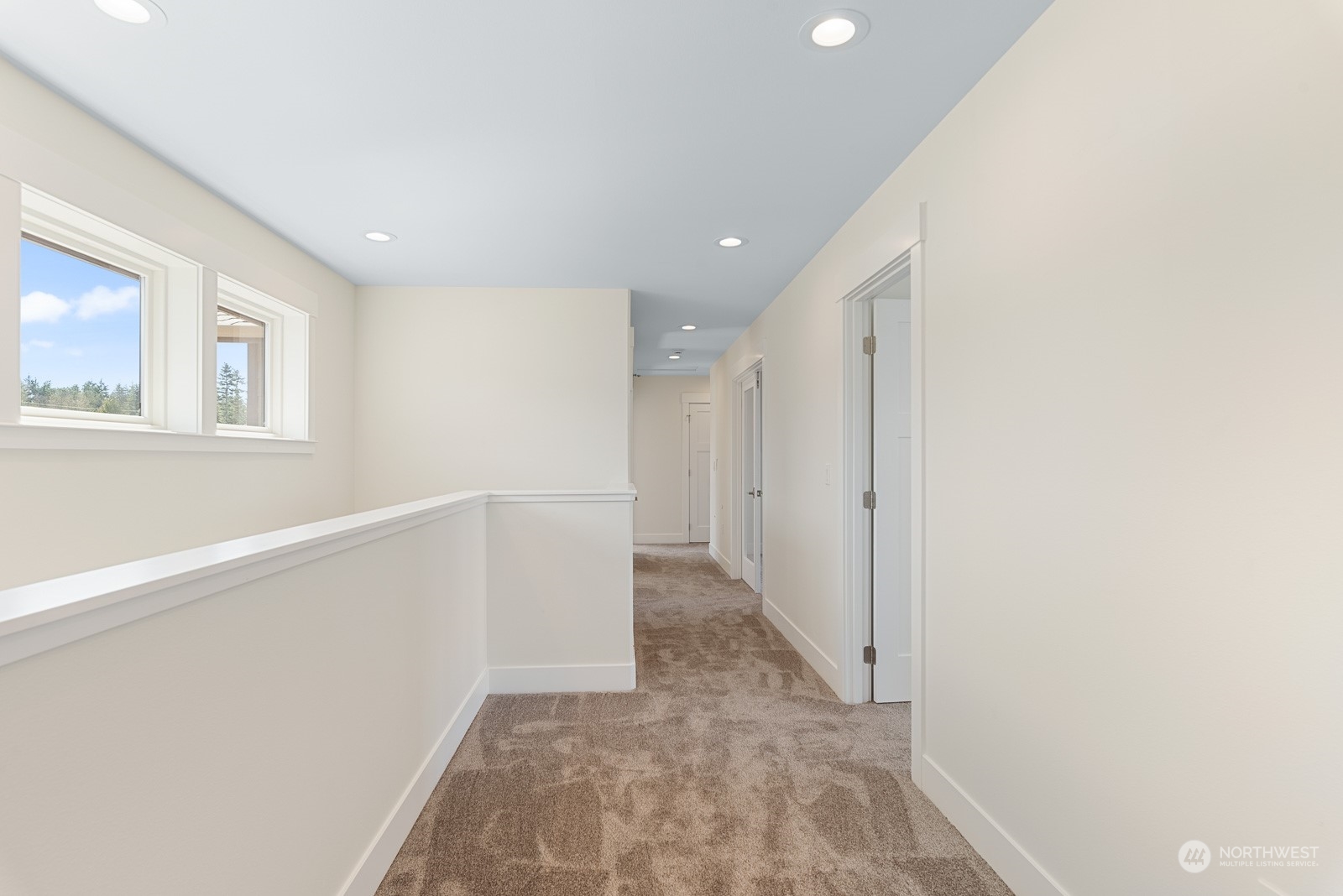 3908 West 3rd Street Anacortes, WA 98221 - Photo 25 of 39 a view of hallway with window