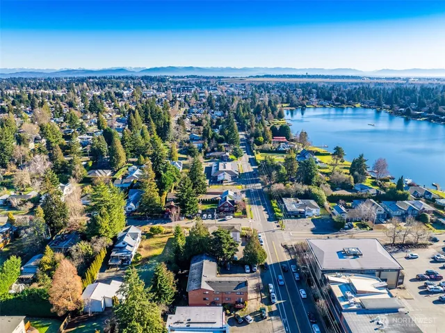 $1,750,000 | 2014 Southwest 152nd Street, Burien, WA 98166
