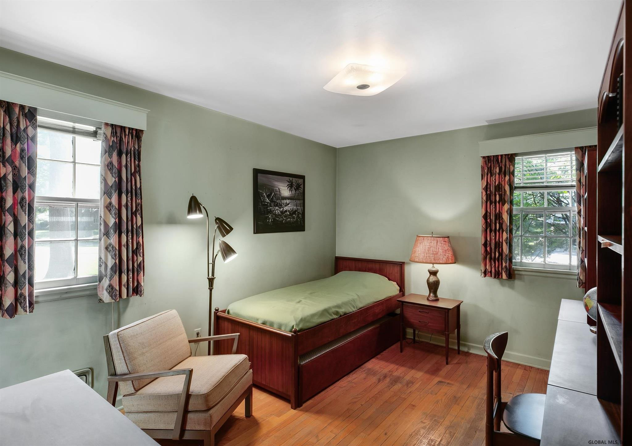 827 Jamaica Road Schenectady, NY 12309 - Photo 14 of 37 Photo 14