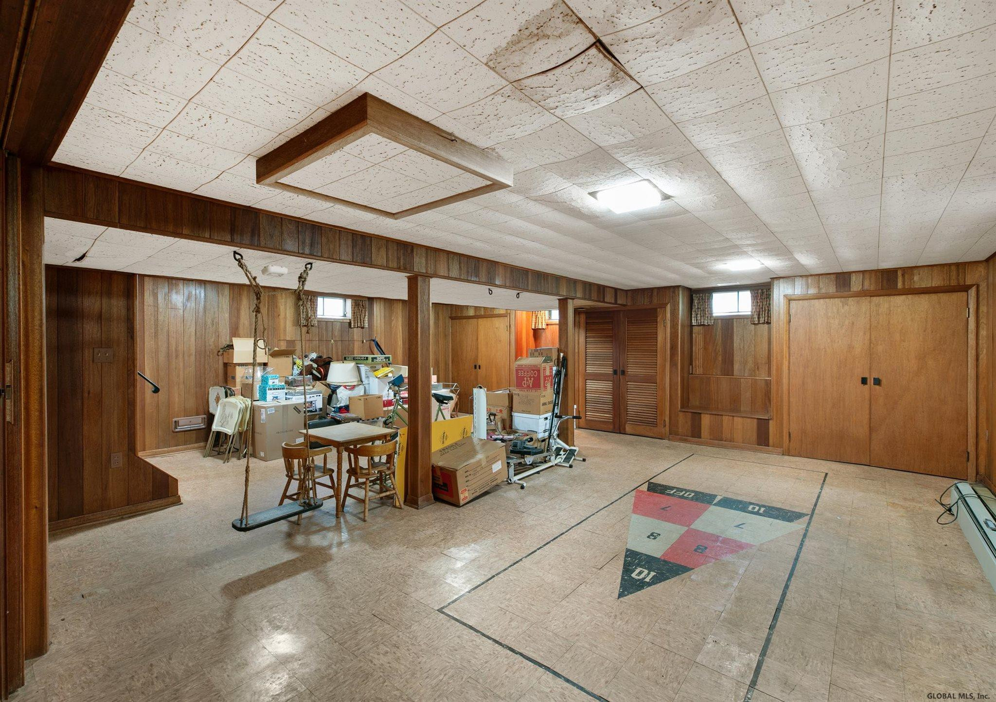 827 Jamaica Road Schenectady, NY 12309 - Photo 29 of 37 Photo 29