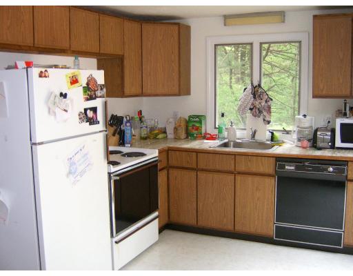 110 Bay Road Easton, MA 02356 - Photo 6 of 11 Gallery Image 6