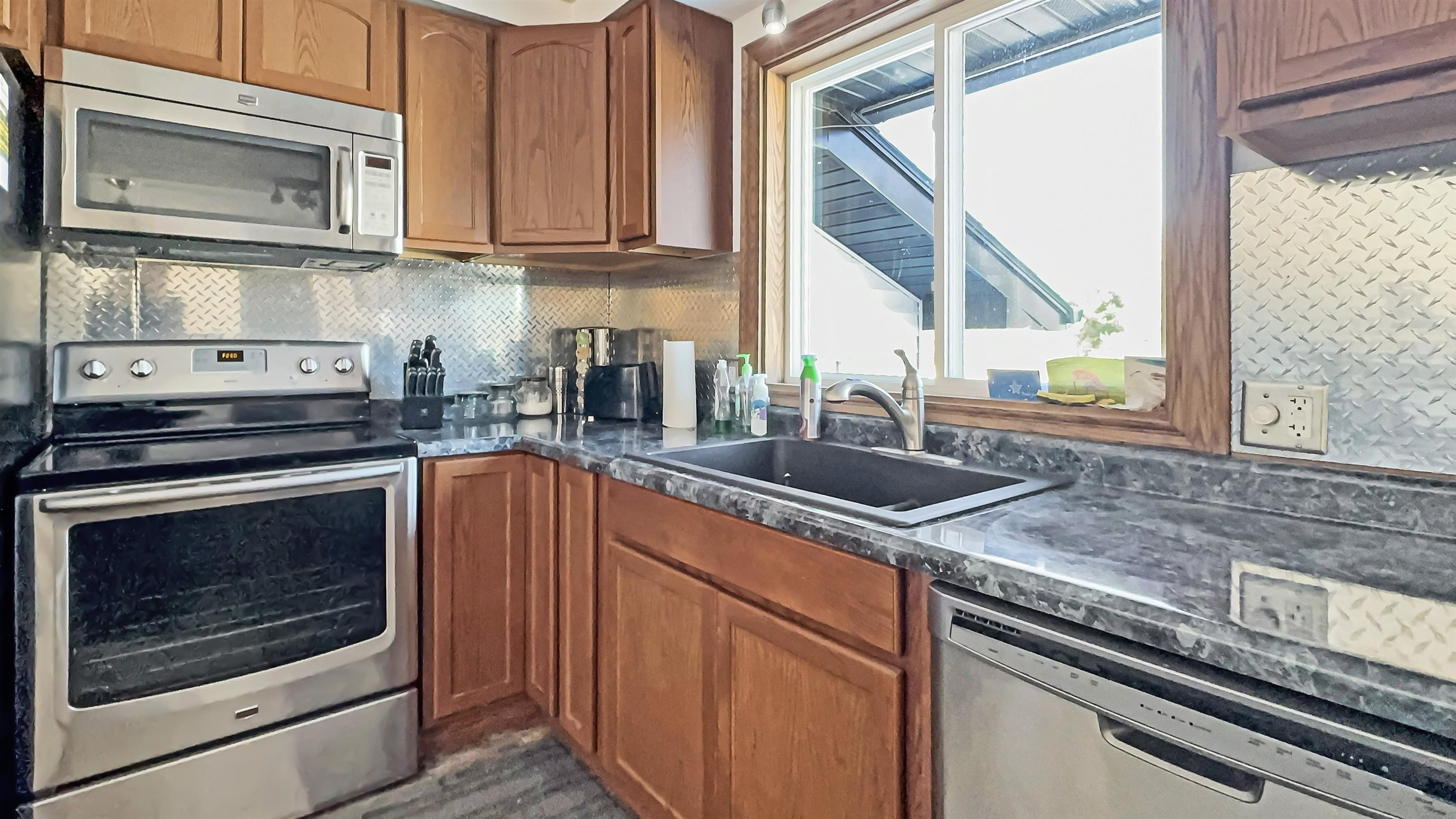 W6970 3.5 Road Menominee, MI 49858 - Photo 9 of 25