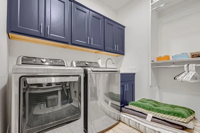 $1,275,000 | 833 Red Hawk Drive, Walworth, WI 53184