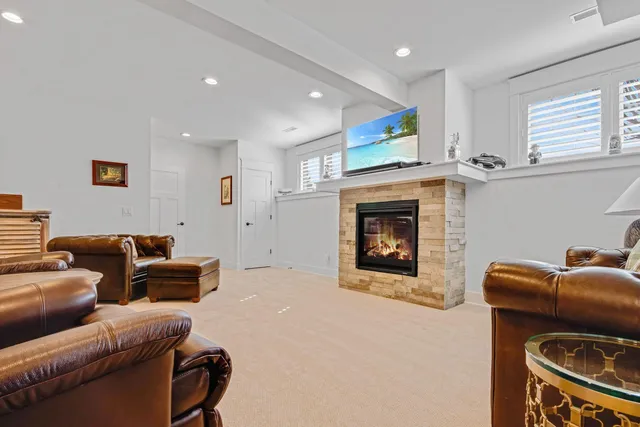 $1,275,000 | 833 Red Hawk Drive, Walworth, WI 53184