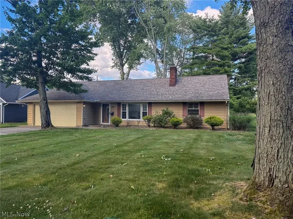 $255,000 | 281 Cardinal Drive, Medina, OH 44256