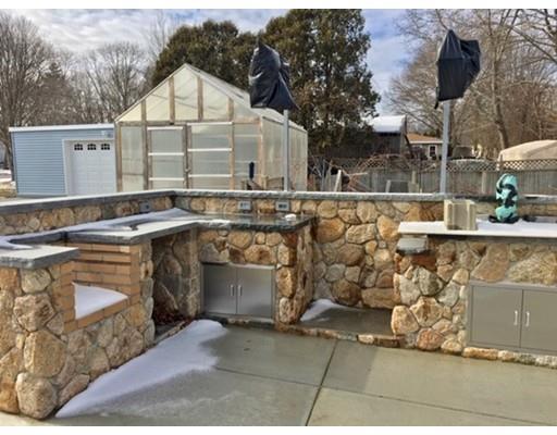 76 Ward Street Acushnet, MA 02743 - Photo 4 of 30 Gallery Image 4