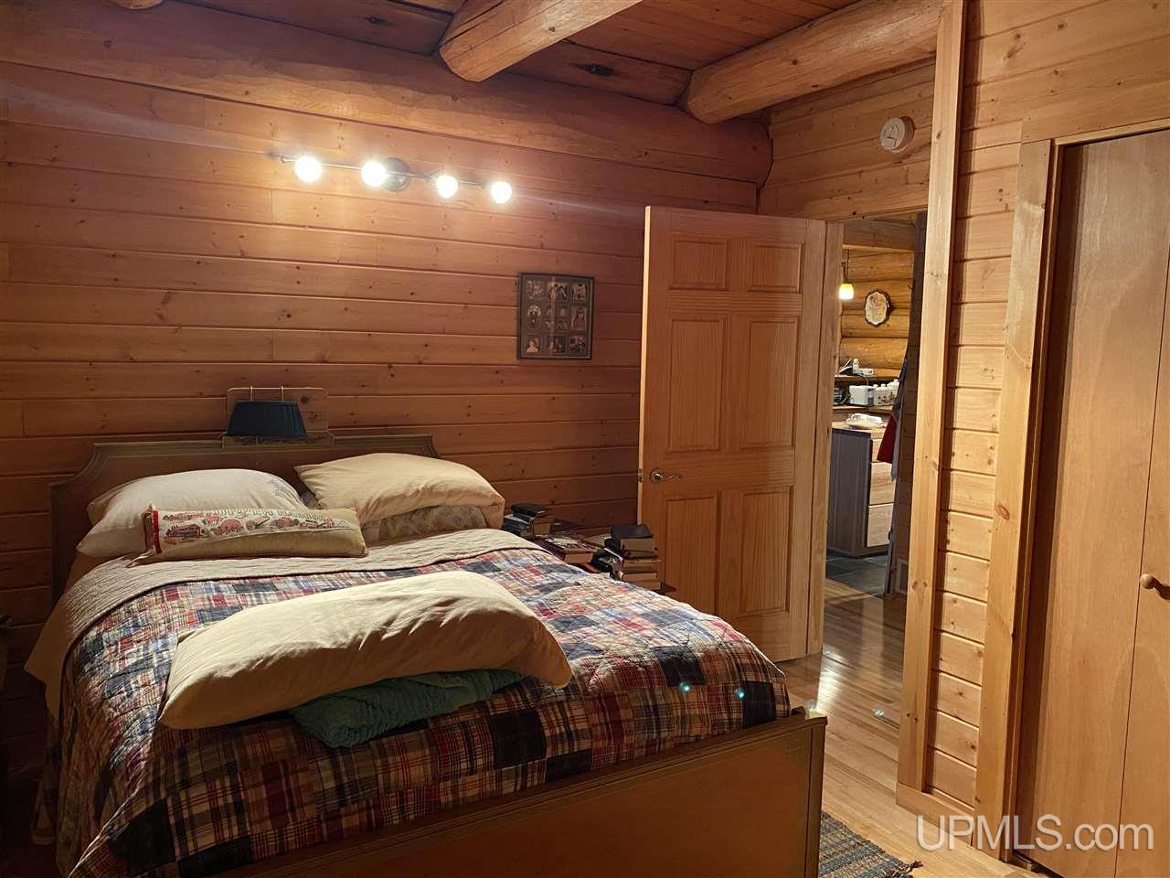 13598 River Road Republic, MI 49879 - Photo 22 of 63 Gallery Image 22