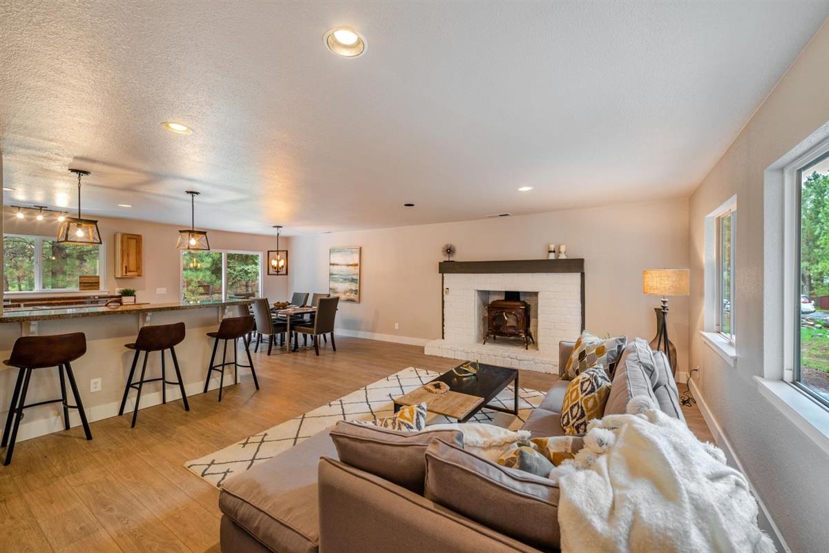 10690 Martis Valley Road Truckee, CA 96161 - Photo 4 of 21 Gallery Image 4