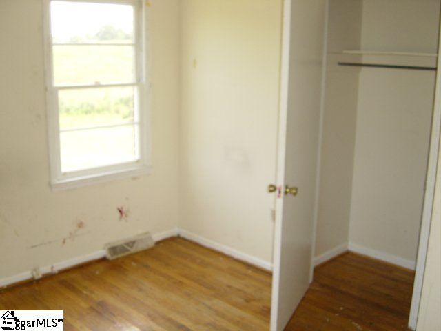 129 Friendly Street Fountain Inn, SC 29644 - Photo 11 of 13 Gallery Image 11