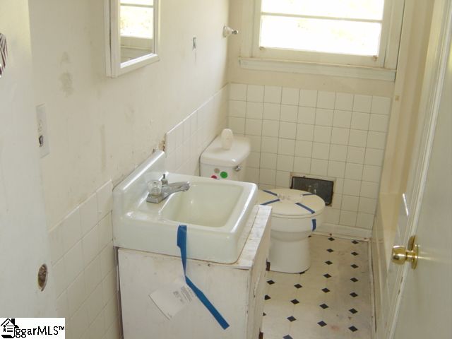 129 Friendly Street Fountain Inn, SC 29644 - Photo 12 of 13 Gallery Image 12