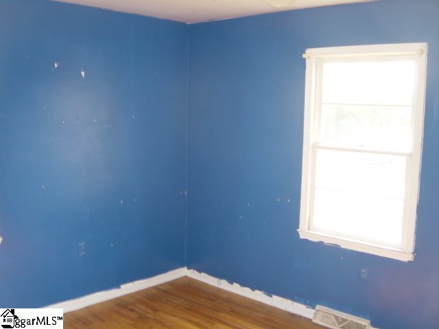 129 Friendly Street Fountain Inn, SC 29644 - Photo 8 of 13 Gallery Image 8