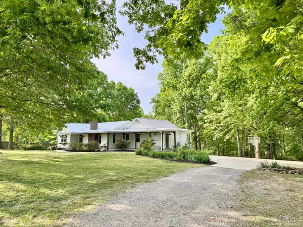 $725,000 | 7120 Wallace Road, Fairview, TN 37062