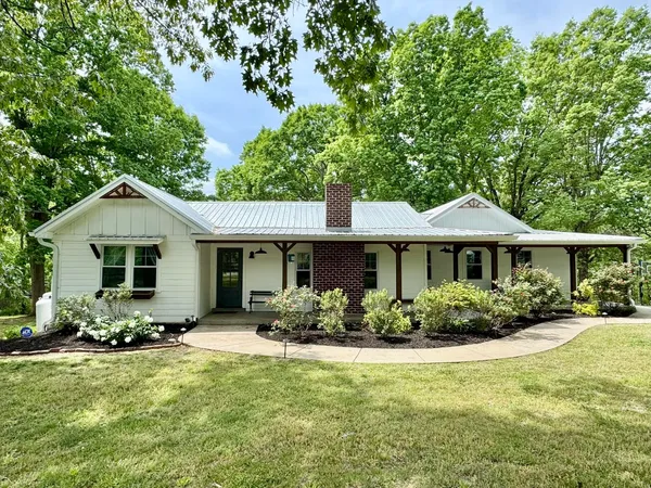 $725,000 | 7120 Wallace Road, Fairview, TN 37062