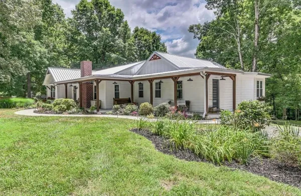 $725,000 | 7120 Wallace Road, Fairview, TN 37062