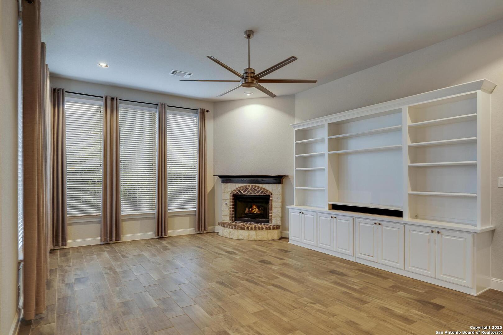 28936 Stevenson Gate Fair Oaks Ranch, TX 78015 - Photo 17 of 34