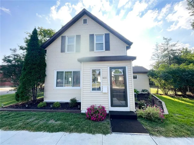 $230,000 | 401 4th Street Southeast, Little Falls, MN 56345