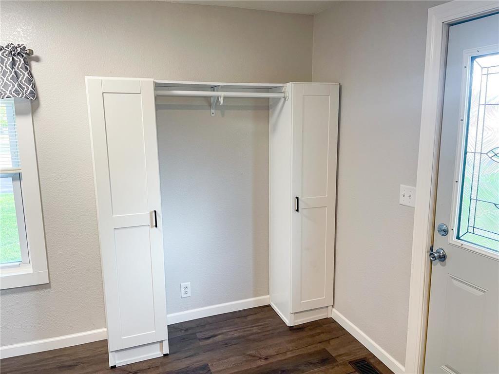 401 4th Street Southeast Little Falls, MN 56345 - Photo 12 of 29