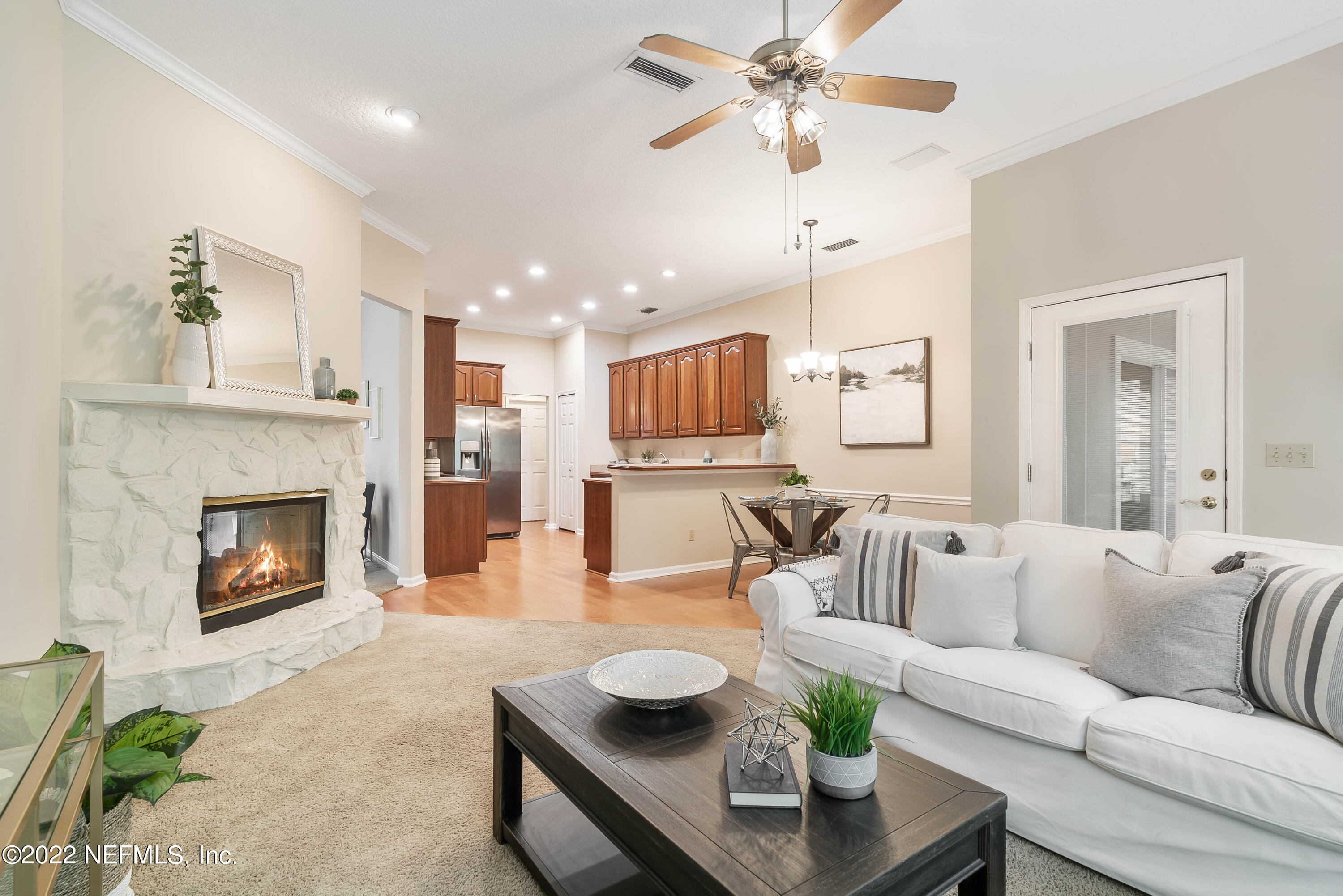 7010 Tonga Drive Jacksonville, FL 32216 - Photo 7 of 26 Family Room