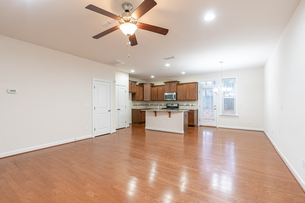 2470 Pecan Ridge Way Apex, NC 27502 - Photo 4 of 30 Living Room