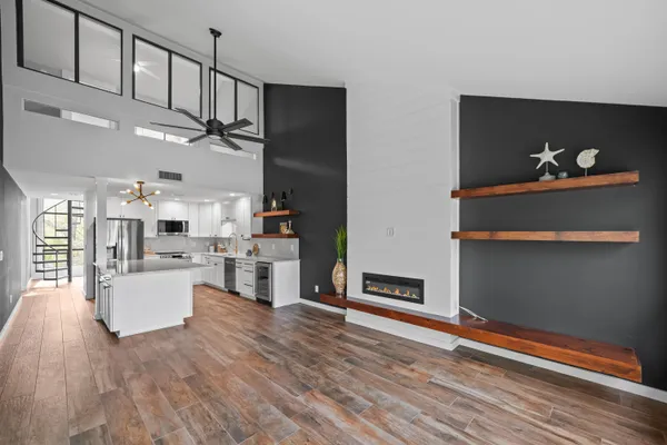 $396,532 | 300 Yacht Club Drive, Unit 18, Niceville, FL 32578