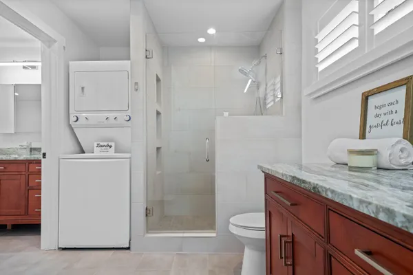 $396,532 | 300 Yacht Club Drive, Unit 18, Niceville, FL 32578