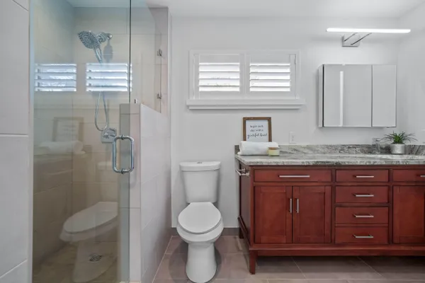 $396,532 | 300 Yacht Club Drive, Unit 18, Niceville, FL 32578