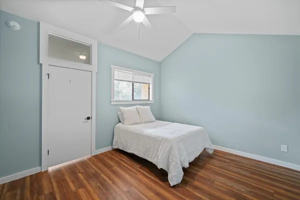 $396,532 | 300 Yacht Club Drive, Unit 18, Niceville, FL 32578