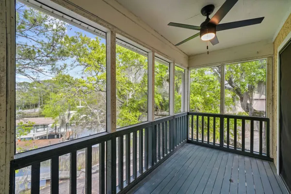 $396,532 | 300 Yacht Club Drive, Unit 18, Niceville, FL 32578