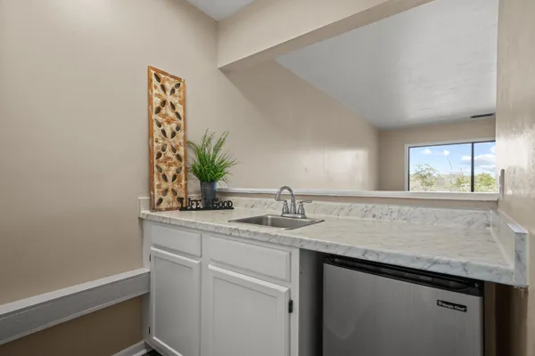 $396,532 | 300 Yacht Club Drive, Unit 18, Niceville, FL 32578