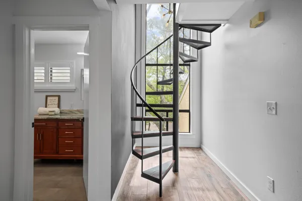 $396,532 | 300 Yacht Club Drive, Unit 18, Niceville, FL 32578