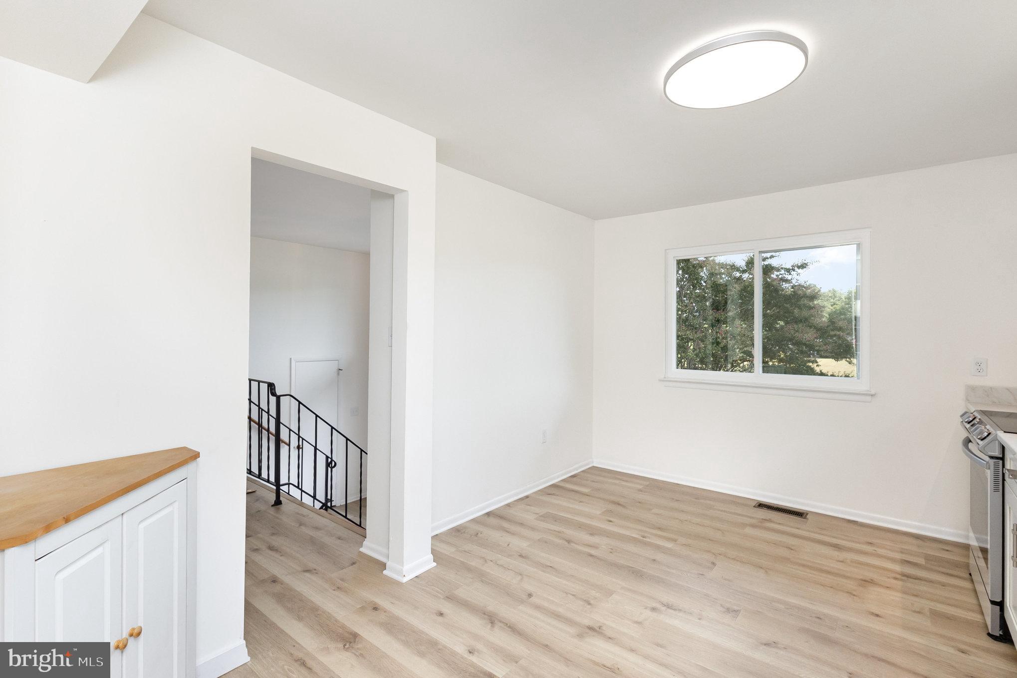 4216 High Ridge Road Haymarket, VA 20169 - Photo 11 of 34