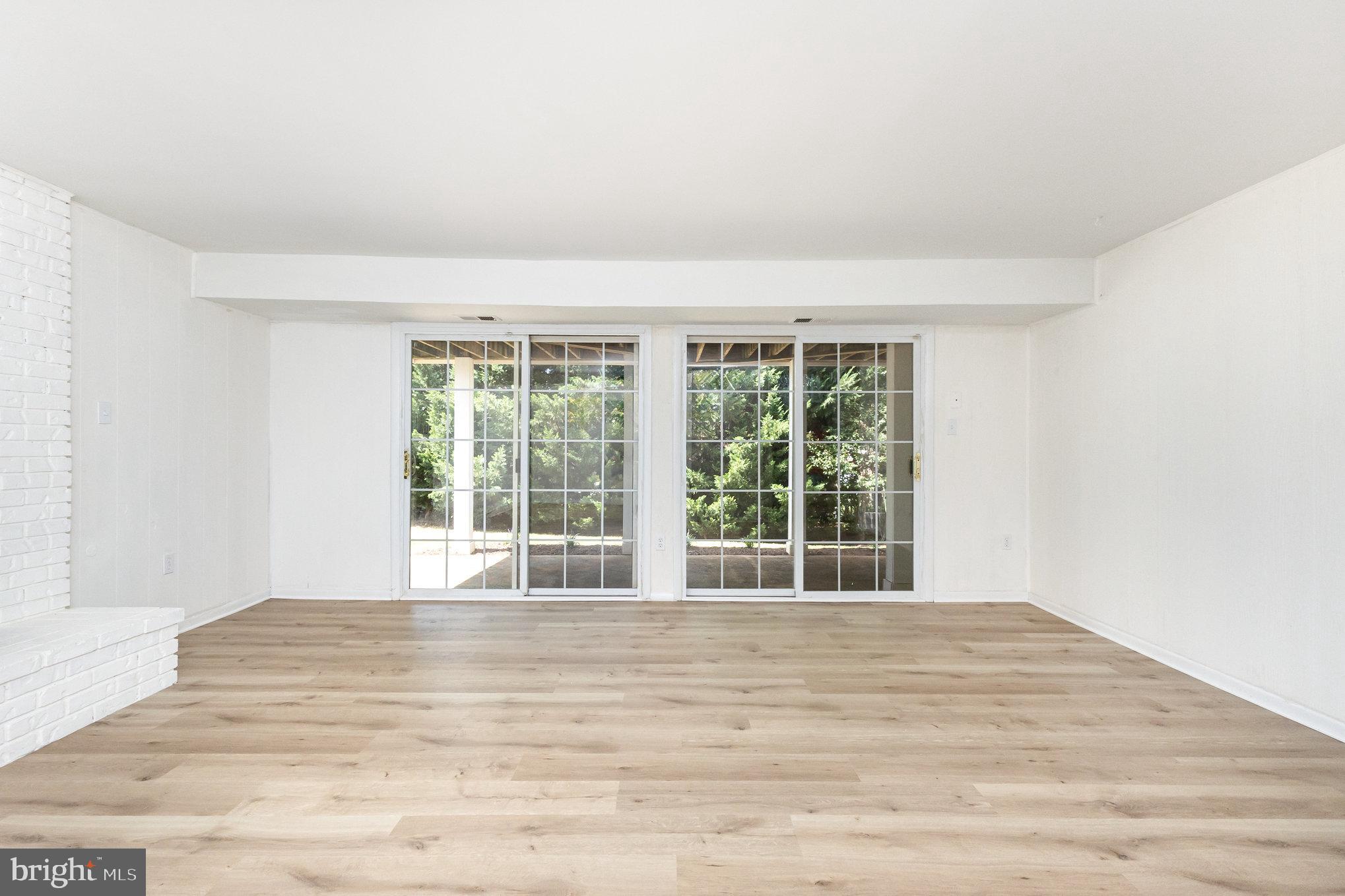 4216 High Ridge Road Haymarket, VA 20169 - Photo 19 of 34 Full daylight lower level