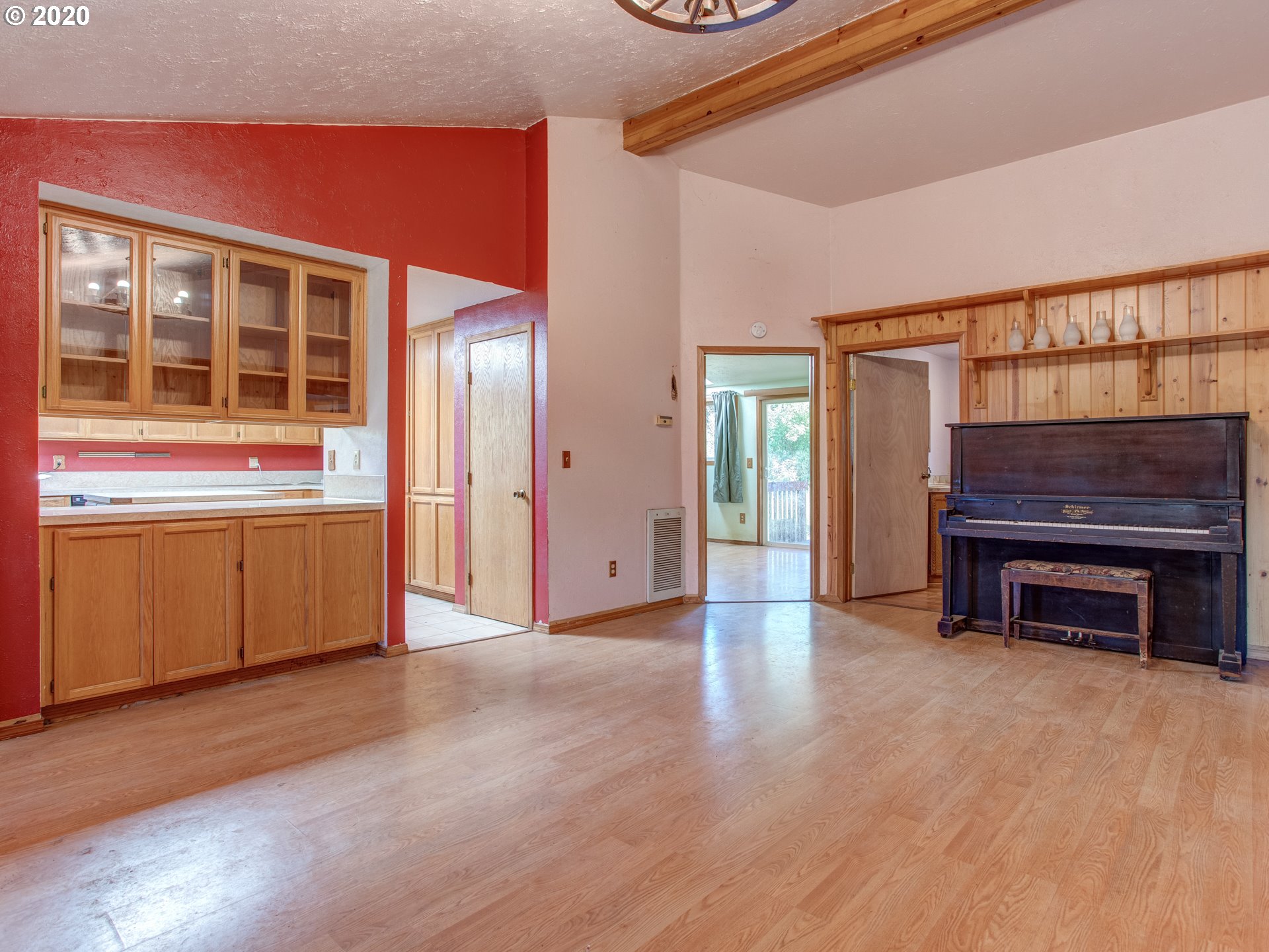 13451 South Union Hall Road Canby, OR 97013 - Photo 5 of 32 Gallery Image 5
