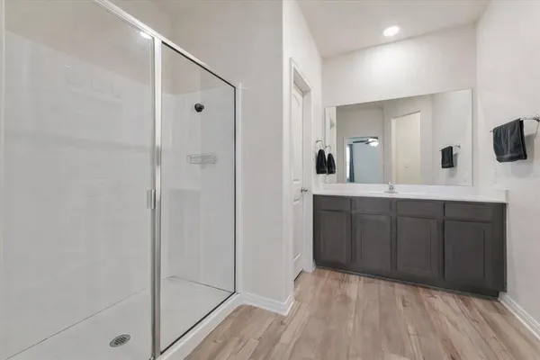 $325,000 | 909 South 1st Street, Sanger, TX 76266