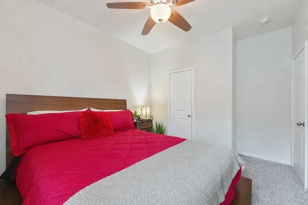 $325,000 | 909 South 1st Street, Sanger, TX 76266