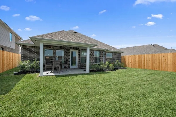 $2,950 | 21110 Bella Coral Drive, Cypress, TX 77433