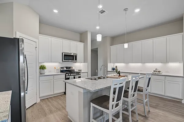 $2,950 | 21110 Bella Coral Drive, Cypress, TX 77433