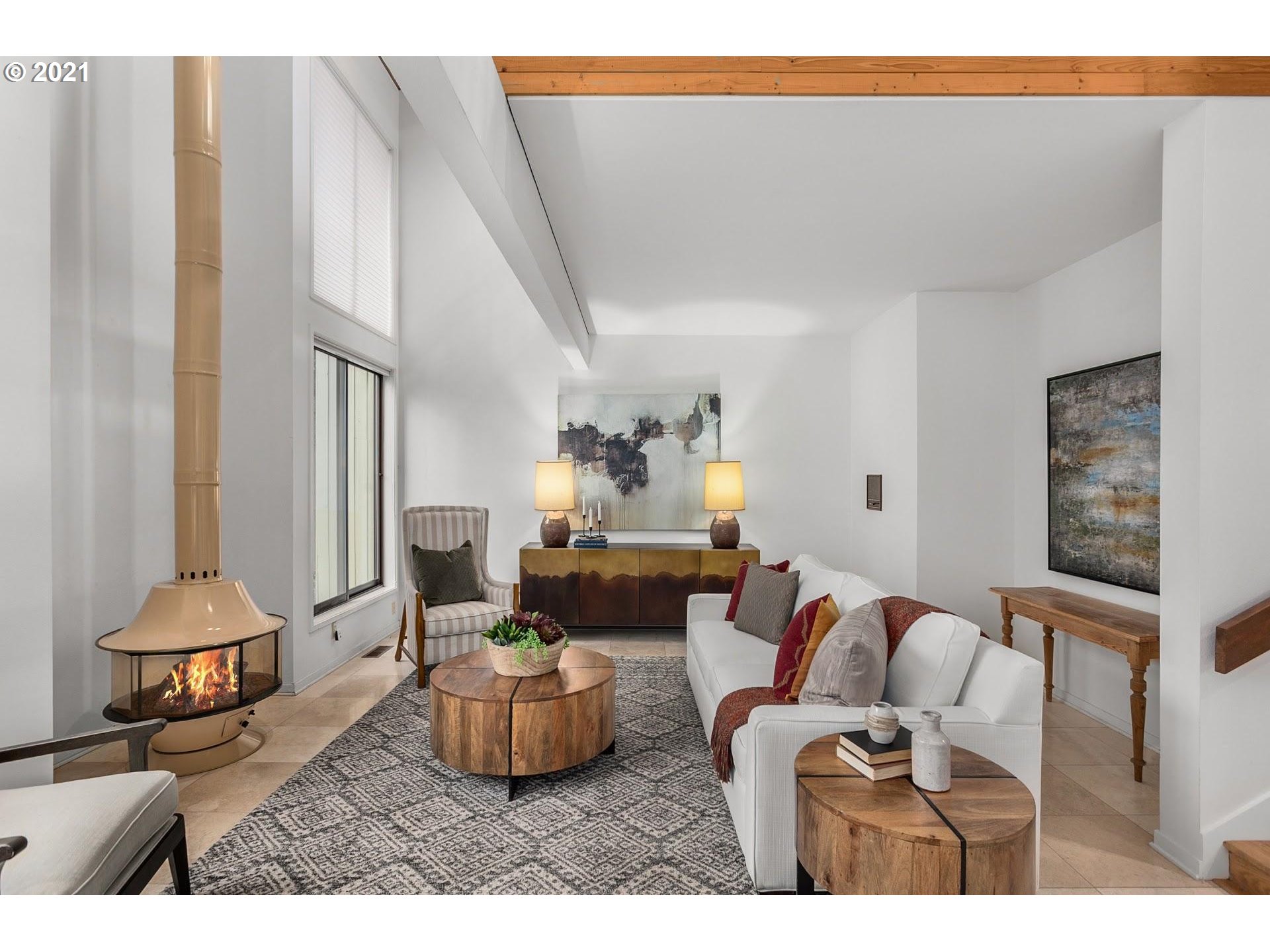 6550 Southwest Barnes Road Portland, OR 97225 - Photo 4 of 32 Gallery Image 4