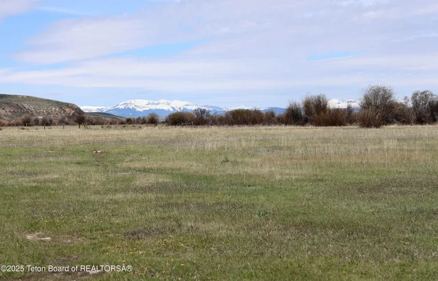 $1,350,000 | 31 Cutoff Road, Daniel, WY 83115